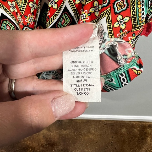 Vibrant Zigzag Patterned Blouse Size S Flared Sleeve - Picture 4 of 4